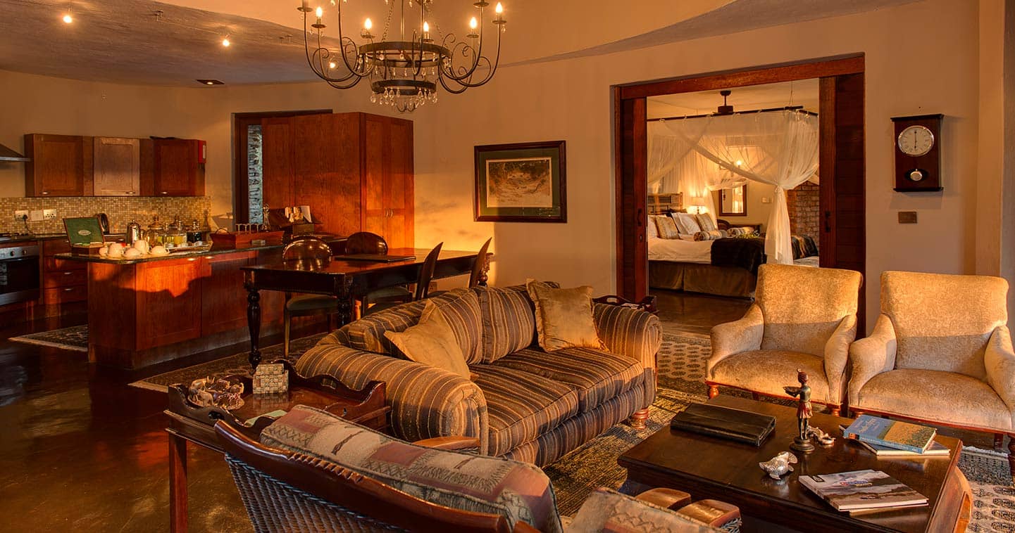 Enjoy a luxury safari at Tintswalo Manor House in Manyeleti