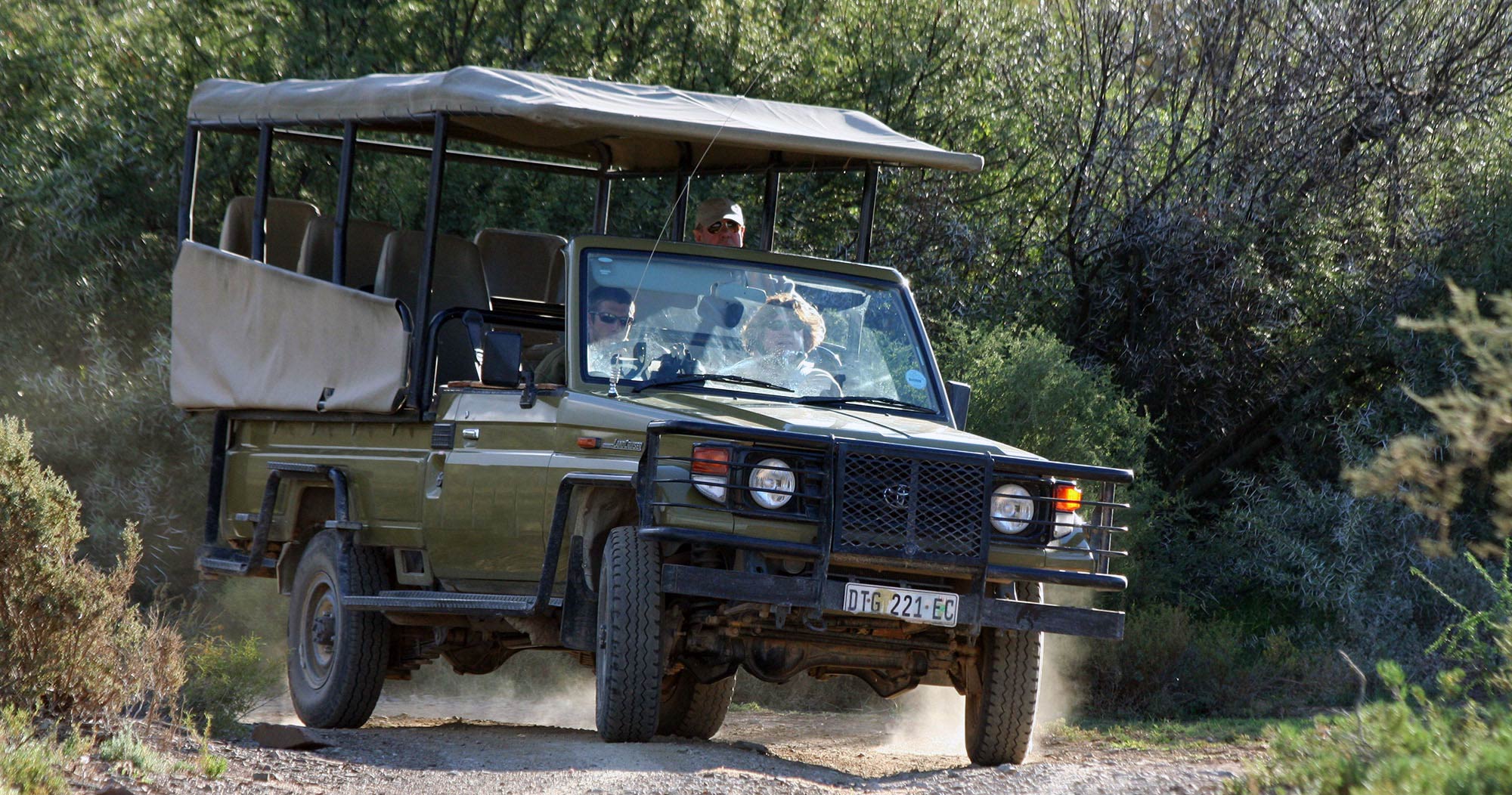 Safari game drive South Africa Manyeleti